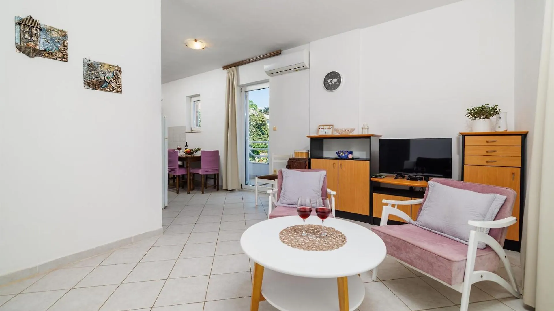 Apartments Snjezana Novi Vinodolski