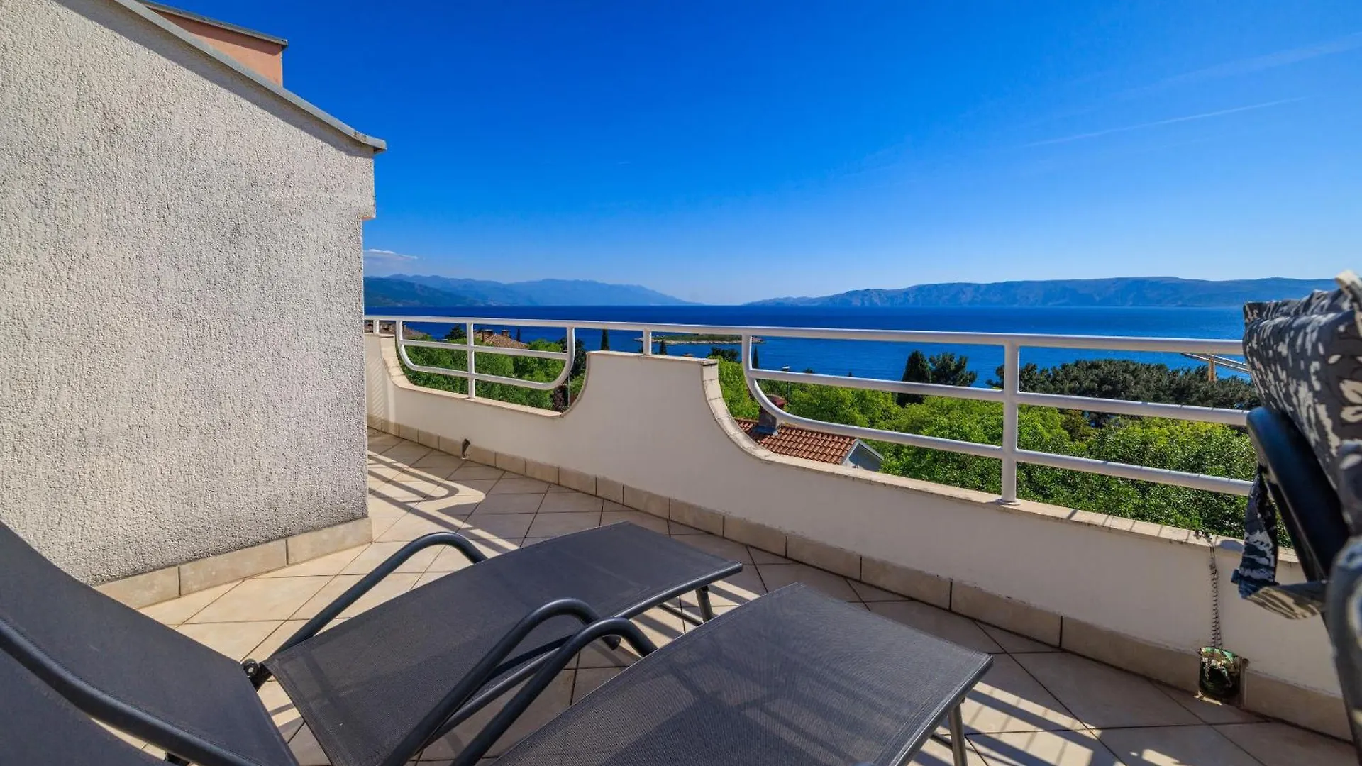 Apartments Snjezana Novi Vinodolski