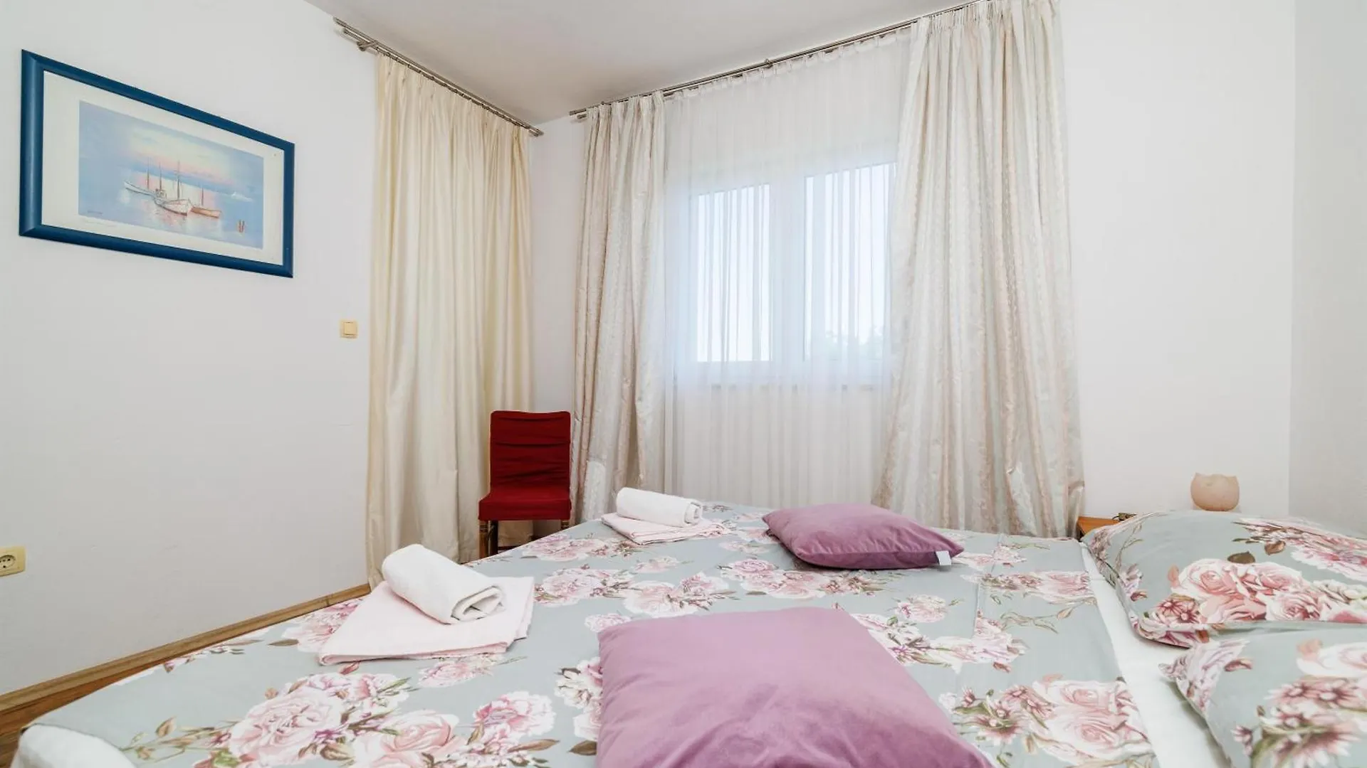 Apartments Snjezana Novi Vinodolski