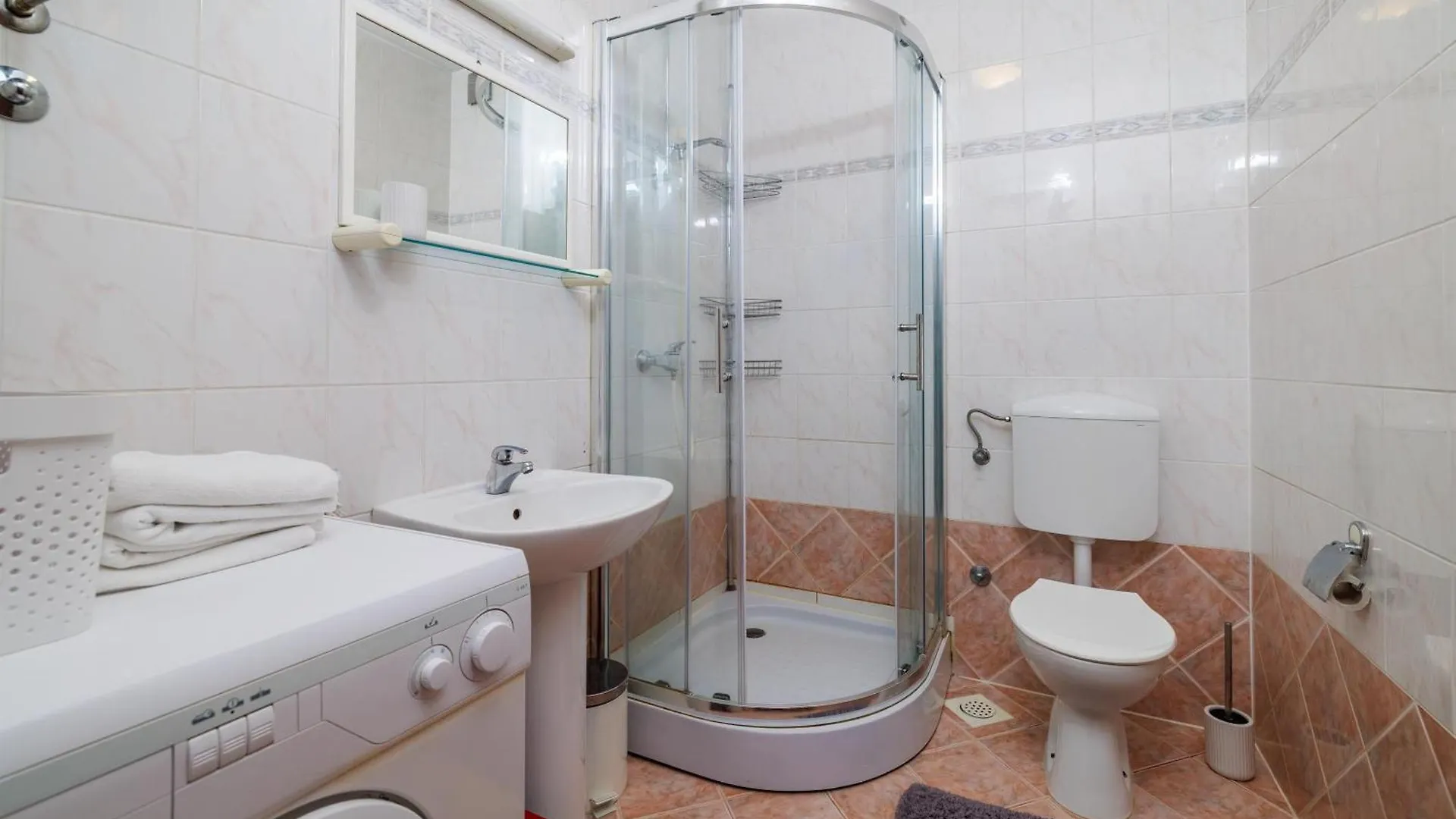 Apartments Snjezana Novi Vinodolski