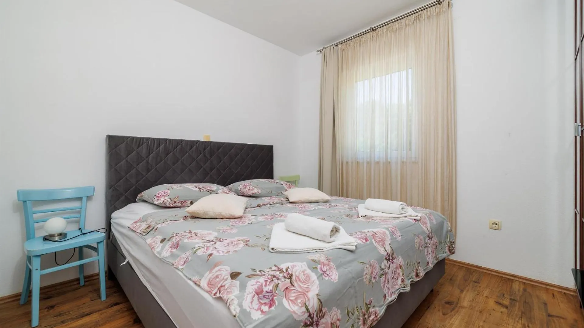 Apartments Snjezana Novi Vinodolski