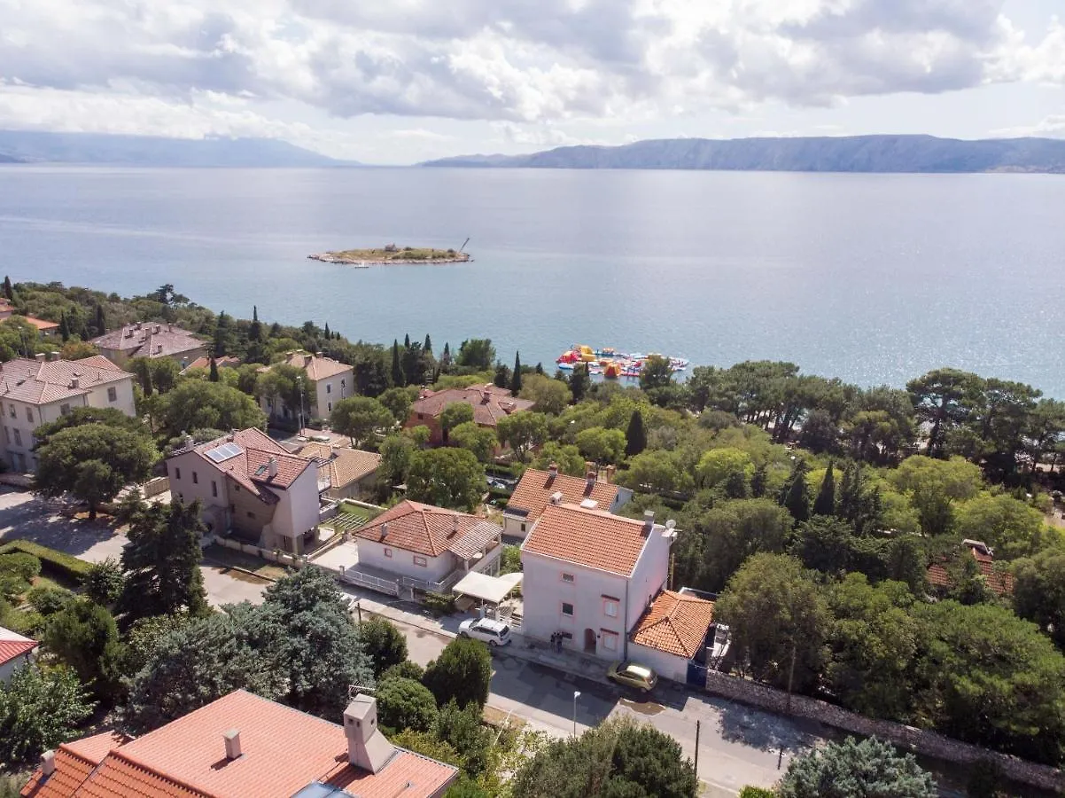 Apartments Snjezana Novi Vinodolski